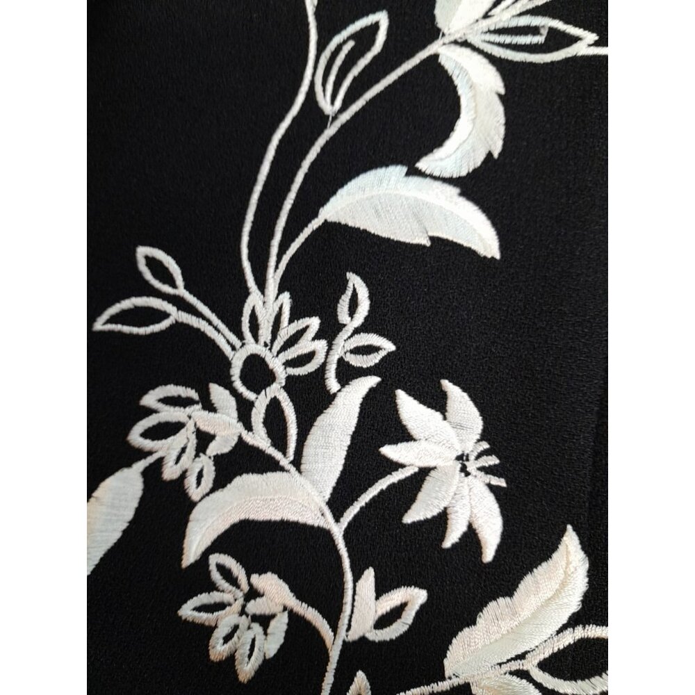 New Vintage 80s Leslie Fay Size 12 Embroidered Classic Midi Dress - Picture 4 of 7